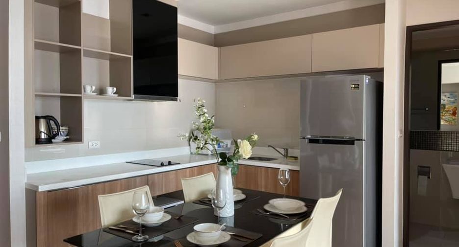 For rent 2 bedrooms condo in Sathon, Bangkok