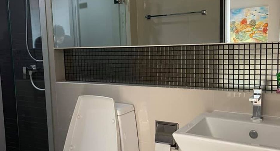 For rent 2 bedrooms condo in Sathon, Bangkok