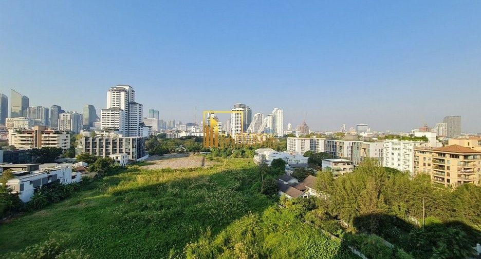 For rent 3 ベッドルーム apartment in Watthana, Bangkok