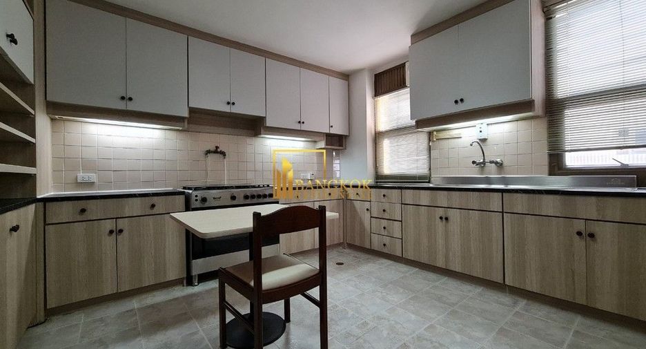 For rent 3 ベッドルーム apartment in Watthana, Bangkok