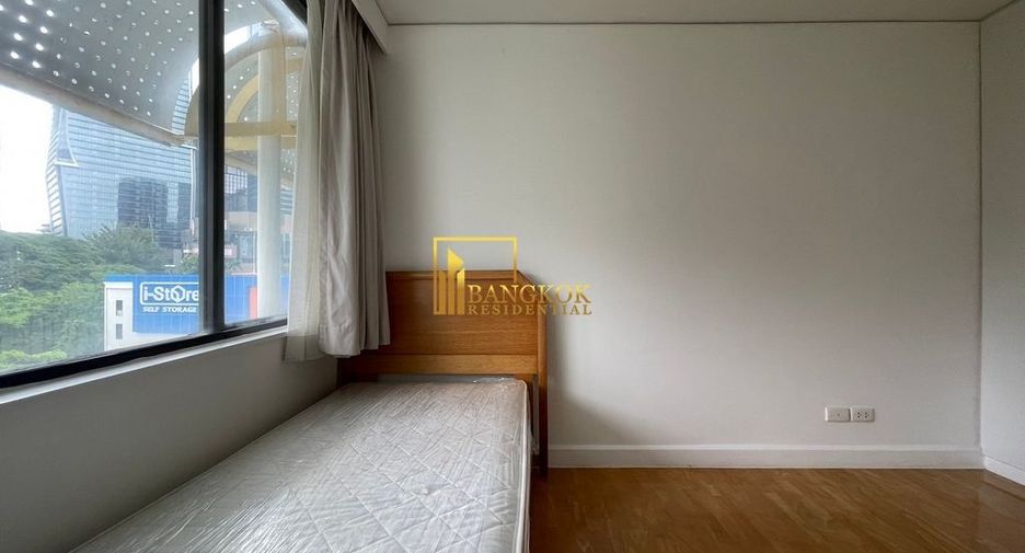 For rent 3 ベッドルーム apartment in Sathon, Bangkok