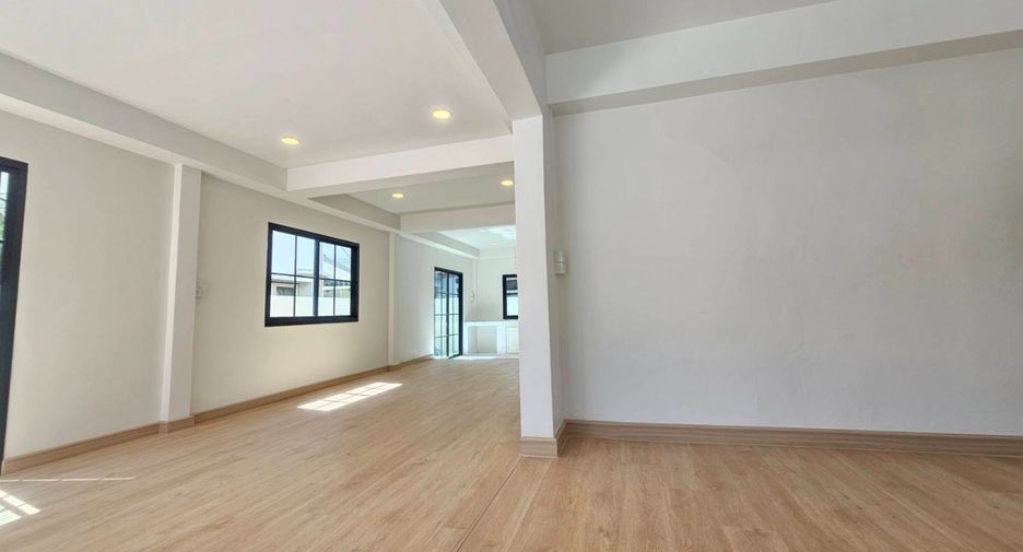 À vendre 4 chambres maison à Bang Na, Bangkok