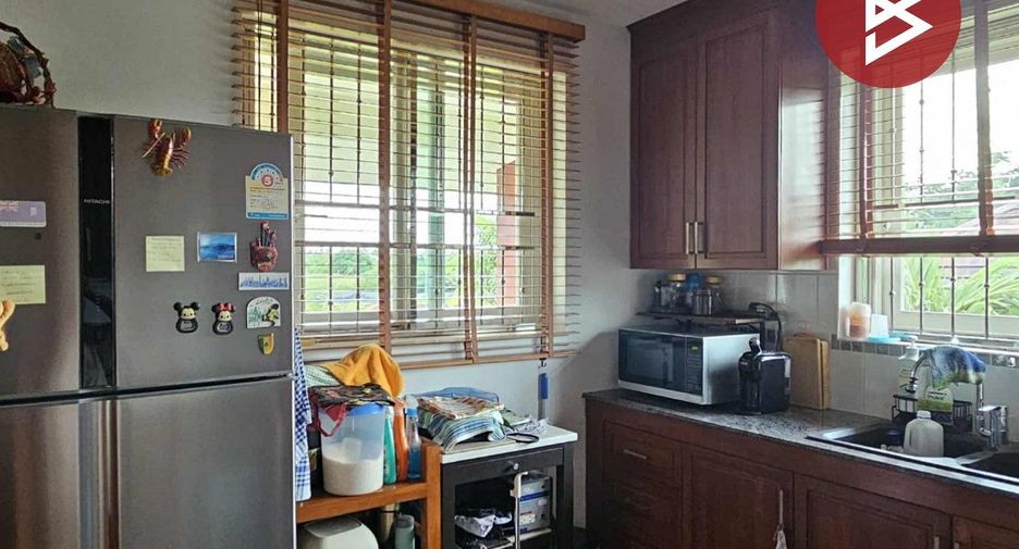 À vendre 3 chambres maison à Don Tum, Nakhon Pathom