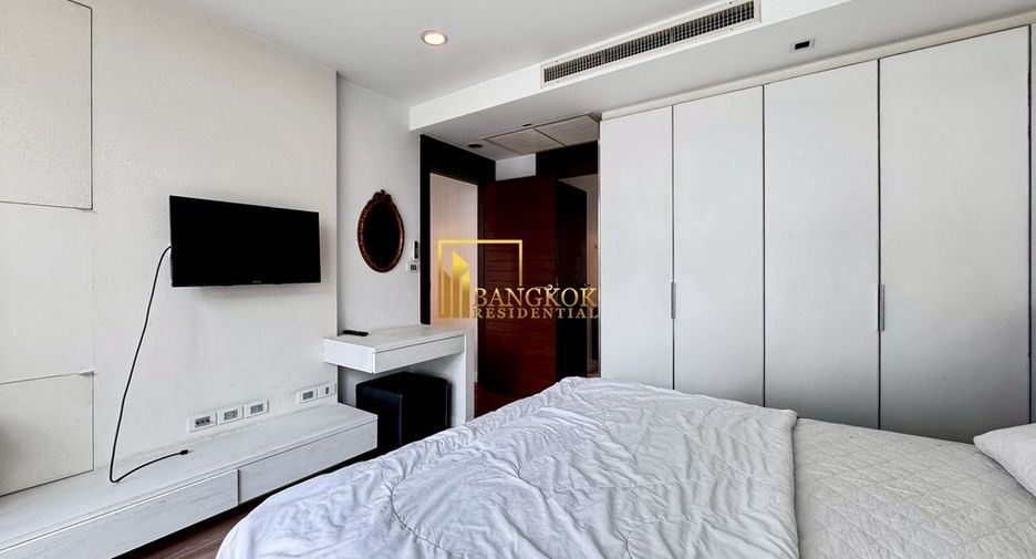 For rent 2 bedrooms apartment in Sathon, Bangkok