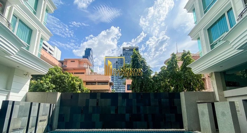For rent 2 bedrooms apartment in Sathon, Bangkok