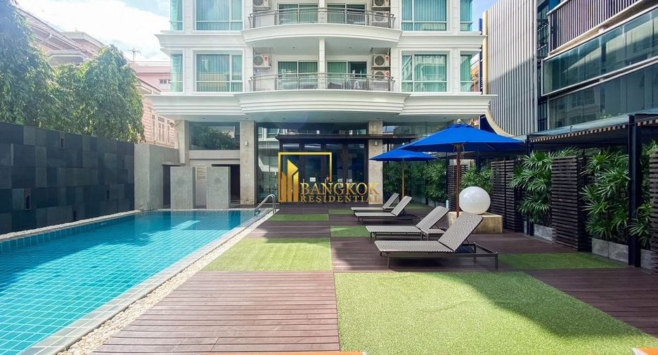 For rent 2 bedrooms apartment in Sathon, Bangkok