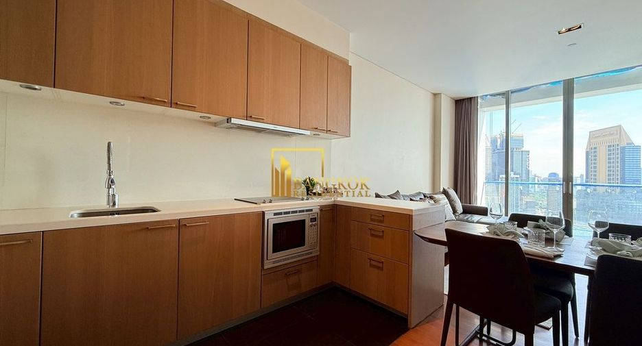 For rent 2 bedrooms condo in Sathon, Bangkok