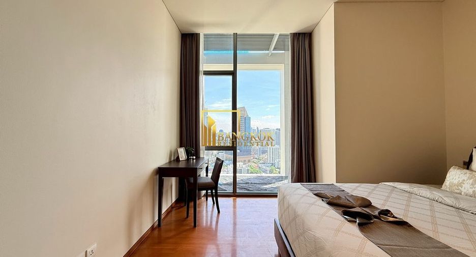 For rent 2 bedrooms condo in Sathon, Bangkok