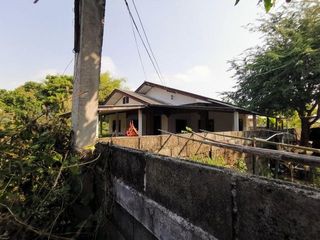 Haus zum Kauf mit 2 Zimmer in Mueang Chiang Rai, Chiang Rai