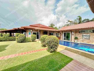 For rent 6 bedrooms villa in Bang Lamung, Chonburi