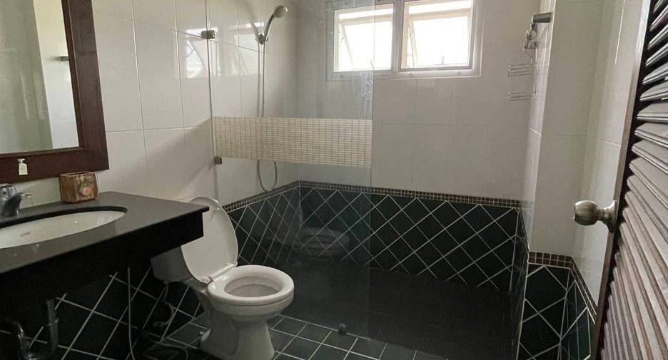 À vendre 3 chambres villa à Bang Lamung, Chonburi