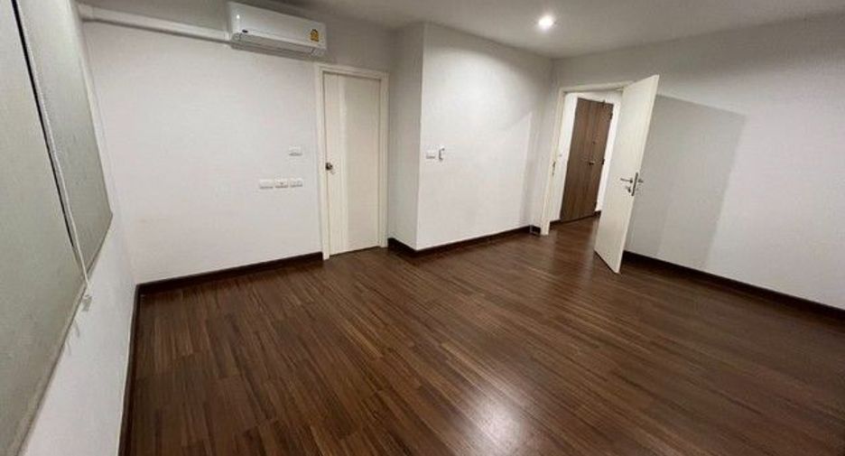 For rent 1 Beds office in Bang Phli, Samut Prakan