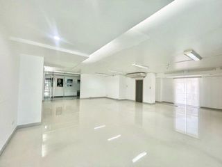 Аренда 1 кровать отель в Кхлонг Сан, Бангкок