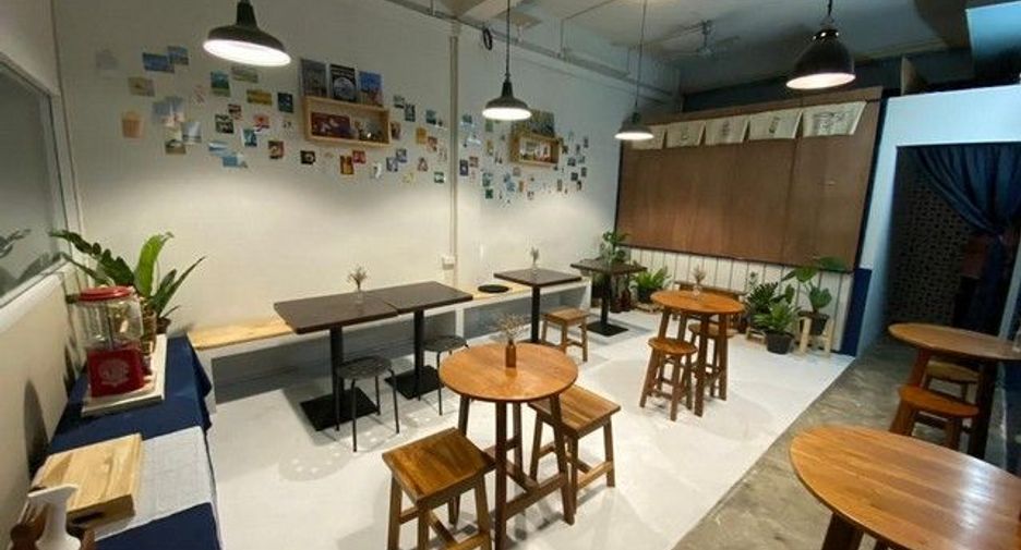 For rent 1 bed retail Space in Bangkok Noi, Bangkok