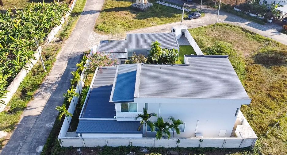 For rent and for sale 6 bedrooms house in San Sai, Chiang Mai