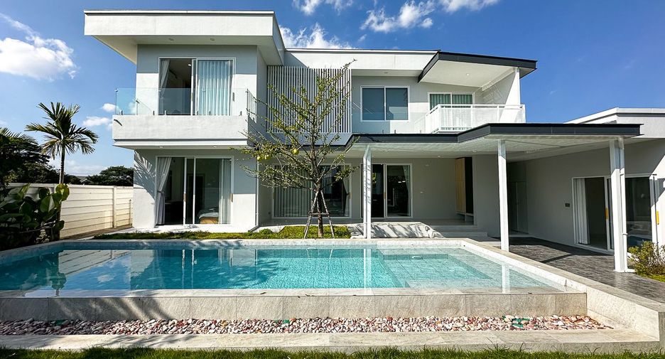 For rent and for sale 6 bedrooms house in San Sai, Chiang Mai