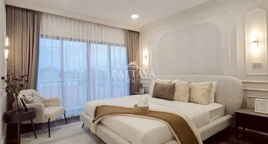 For sale 3 ベッドルーム villa in Sattahip, Chonburi