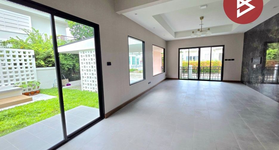 Casa en venta de 3 habitaciones en Bang Yai, Nonthaburi