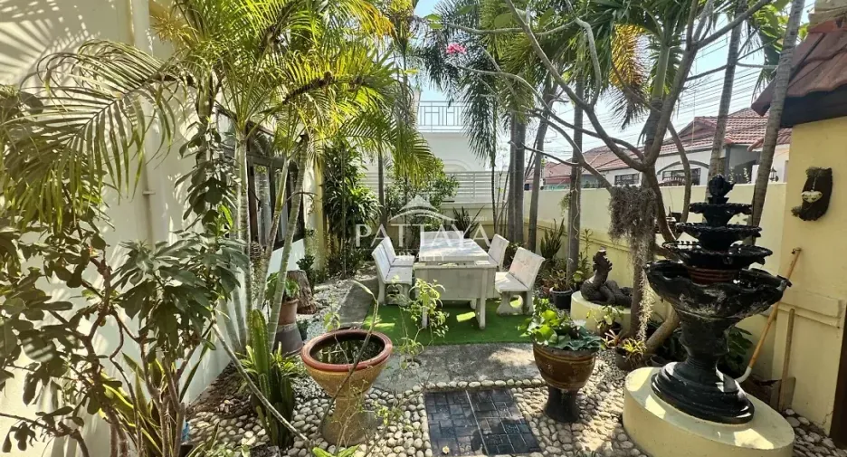À vendre 3 chambres villa à Bang Lamung, Chonburi