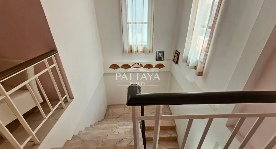 À vendre 3 chambres villa à Bang Lamung, Chonburi