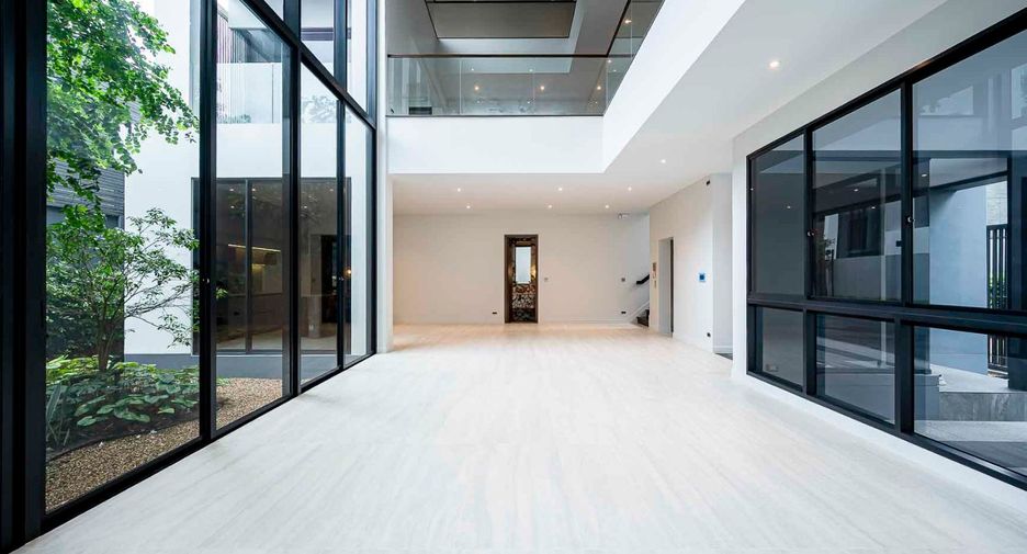 Haus zum Kauf mit 4 Zimmer in Bang Kapi, Bangkok