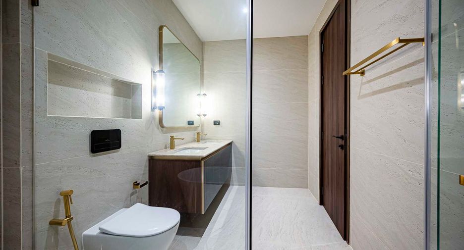 Haus zum Kauf mit 4 Zimmer in Bang Kapi, Bangkok