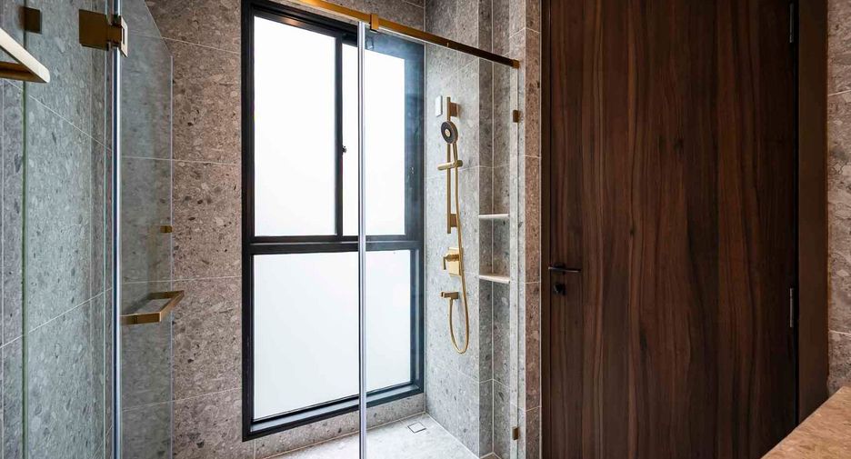 Haus zum Kauf mit 4 Zimmer in Bang Kapi, Bangkok