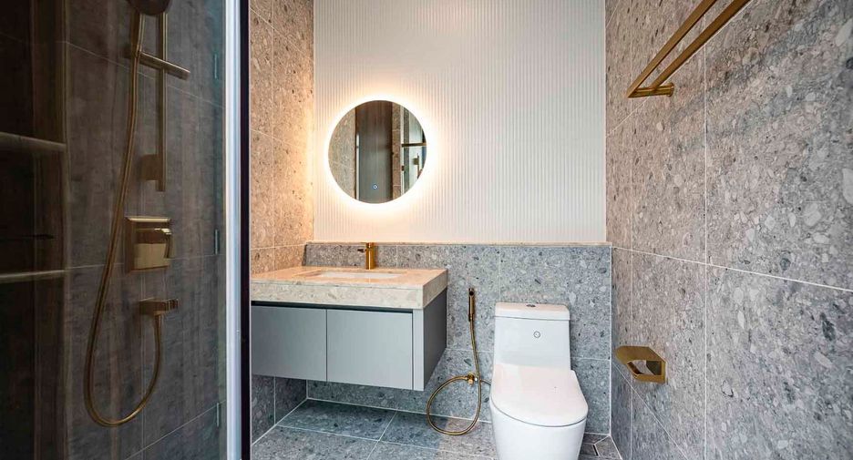 Haus zum Kauf mit 4 Zimmer in Bang Kapi, Bangkok
