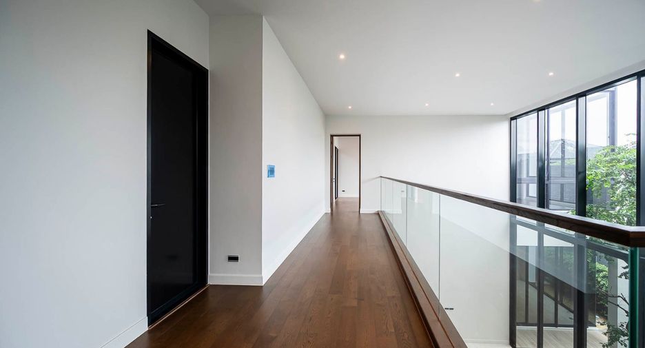 Haus zum Kauf mit 4 Zimmer in Bang Kapi, Bangkok