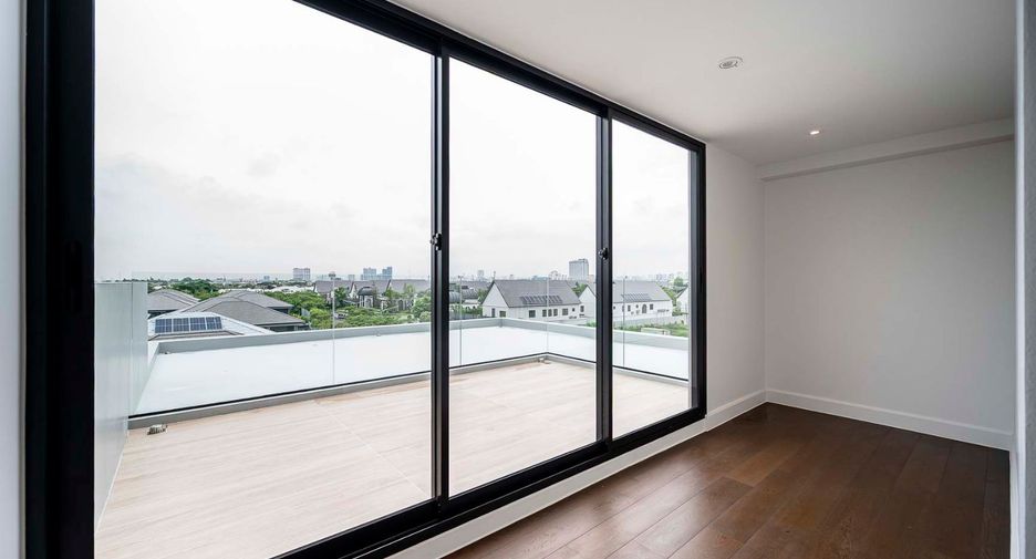 Haus zum Kauf mit 4 Zimmer in Bang Kapi, Bangkok