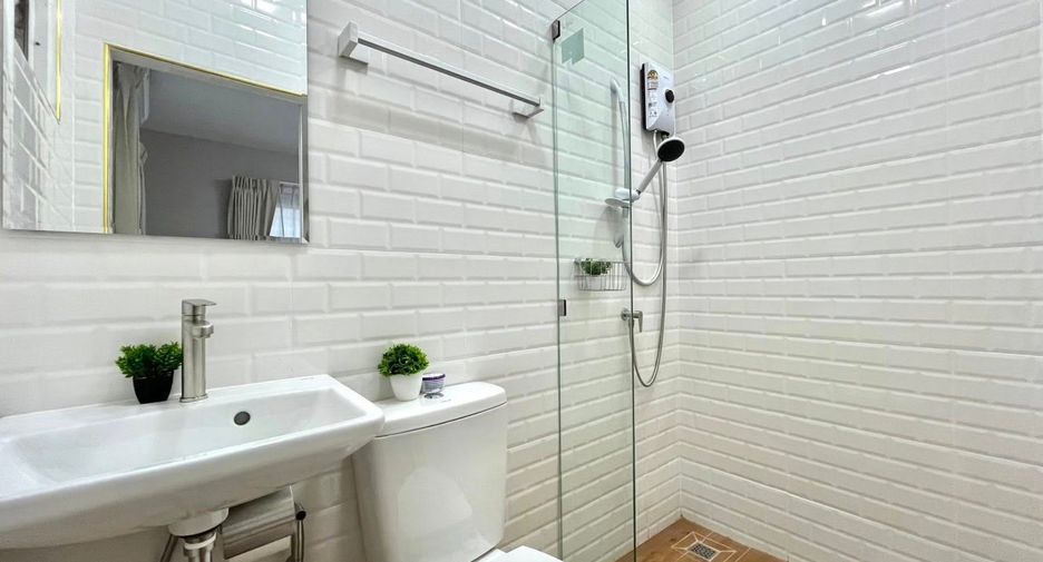 Villa en venta de 3 habitaciones en Bang Lamung, Chonburi