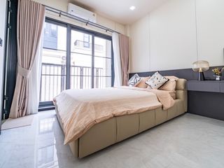 Villa en venta de 5 habitaciones en Bang Lamung, Chonburi