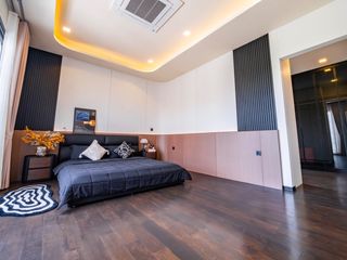 Villa en venta de 5 habitaciones en Bang Lamung, Chonburi