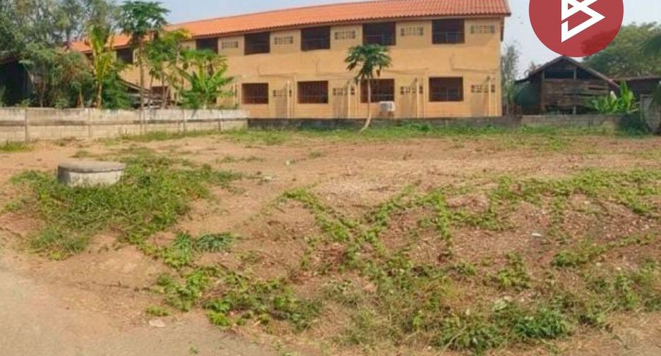Terreno en venta en Mueang Uttaradit, Uttaradit