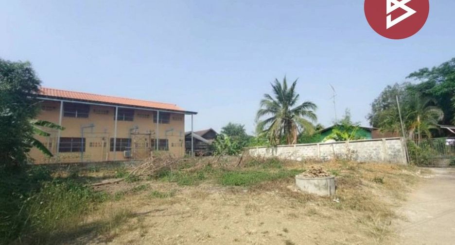 Terreno en venta en Mueang Uttaradit, Uttaradit