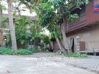 For sale 8 ベッドルーム house in Bang Phlat, Bangkok