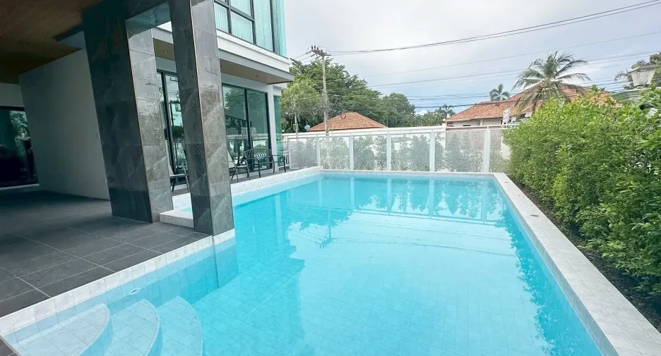 For rent 3 bedrooms house in Bang Lamung, Chonburi