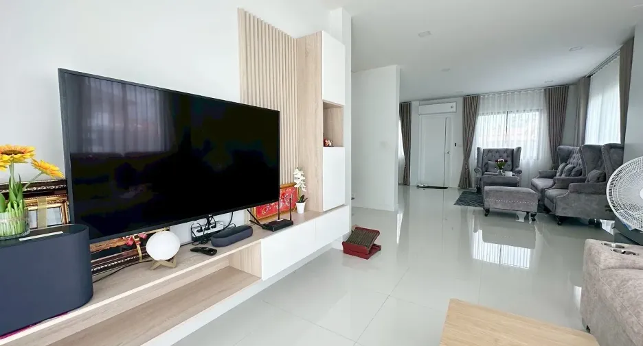 For rent 3 bedrooms house in Bang Lamung, Chonburi