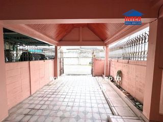 For sale 3 bedrooms townhouse in Saphan Sung, Bangkok