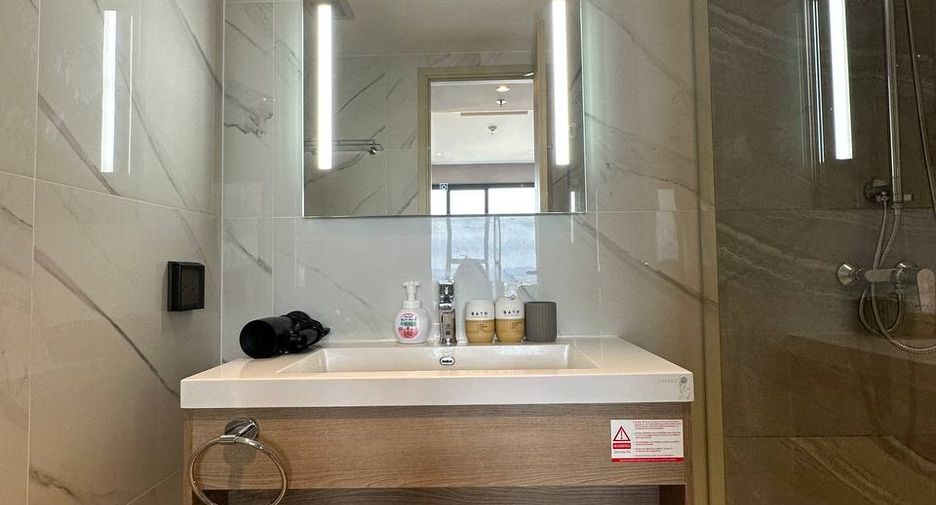 For rent 1 bed condo in Bang Lamung, Chonburi