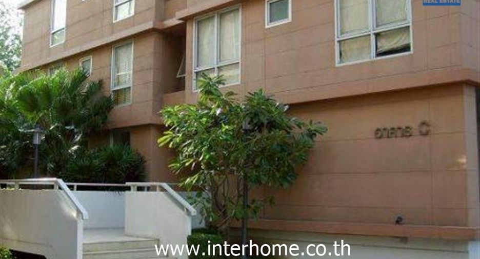 Condo en venta de 1 habitaciones en Suan Luang, Bangkok