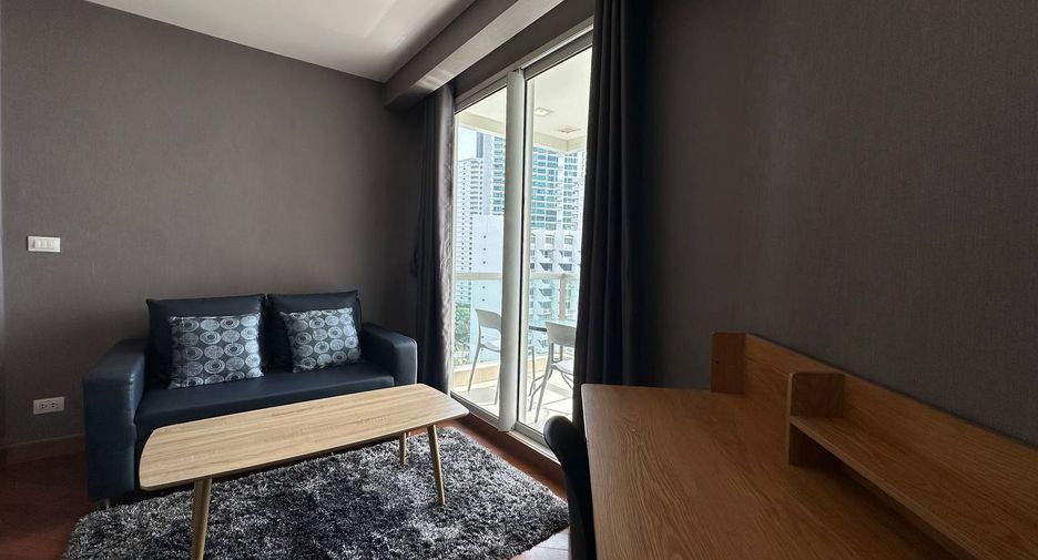 For rent 1 bed condo in Bang Lamung, Chonburi