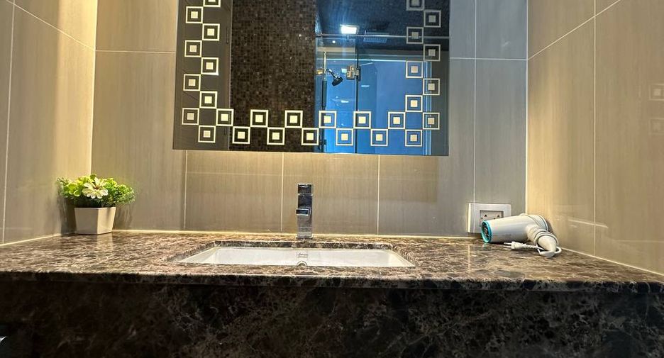 For rent 1 bed condo in Bang Lamung, Chonburi
