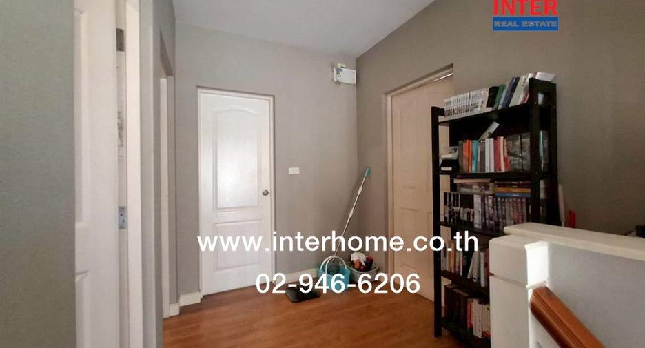 For sale 3 bedrooms house in Mueang Nonthaburi, Nonthaburi