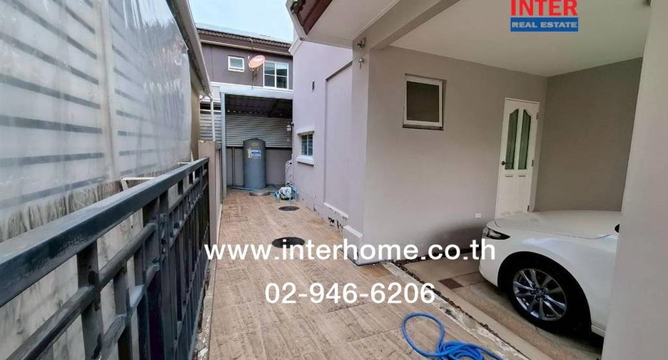 For sale 3 bedrooms house in Mueang Nonthaburi, Nonthaburi