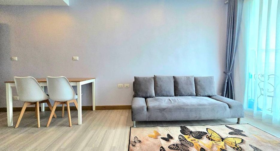 Condo en alquiler de 1 habitaciones en Bang Lamung, Chonburi