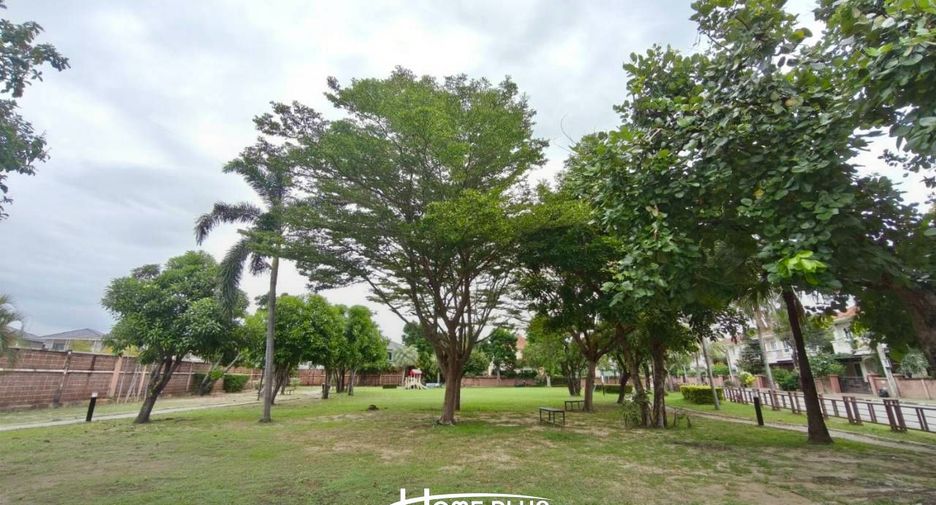 For sale 3 bedrooms house in Pak Kret, Nonthaburi