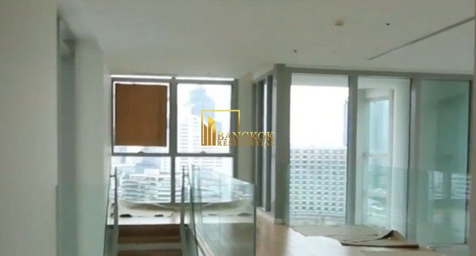 For rent 4 bedrooms condo in Sathon, Bangkok