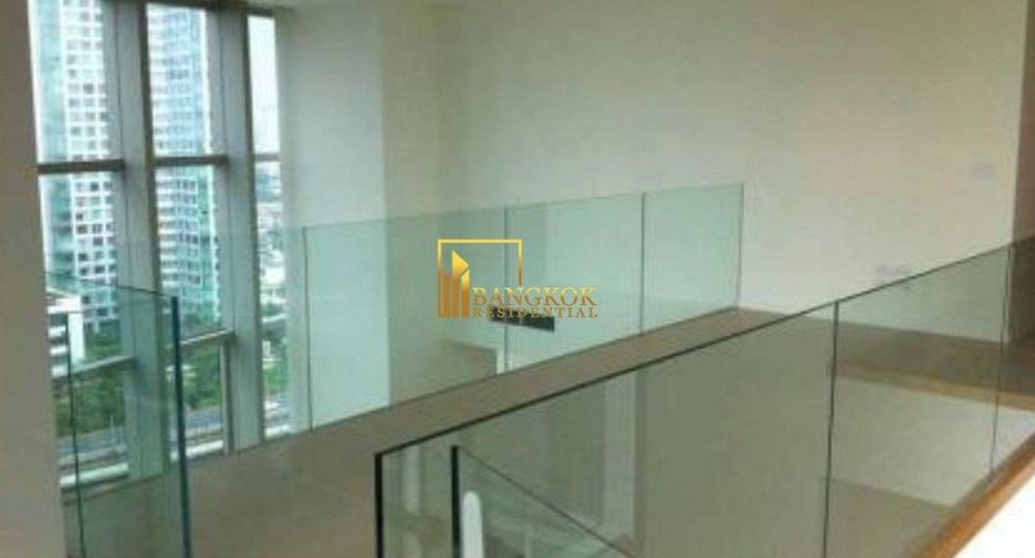 For rent 4 bedrooms condo in Sathon, Bangkok