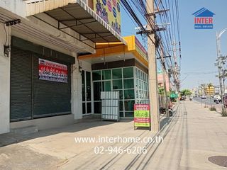 For sale 3 bedrooms retail Space in Bang Khun Thian, Bangkok